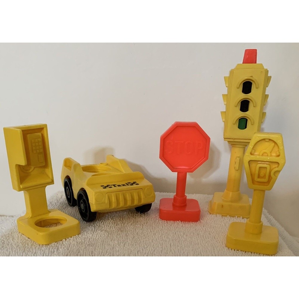 COPY - Fisher Price Little People Vintage 2500 Main St TAXI LIGHT PHONE SIGN ME…